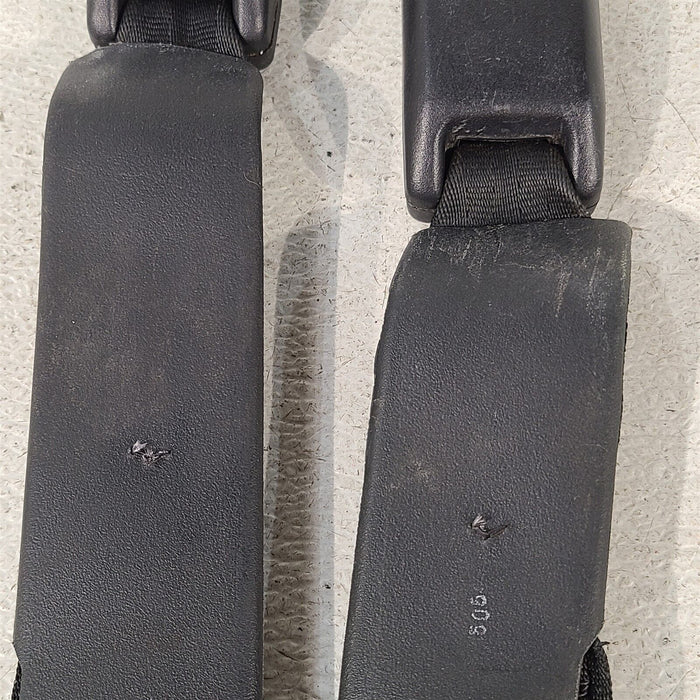 94-98 Mustang Rear Seat Belt Buckles Latches Pair AA7202