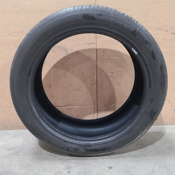 Hankook Ventus V2 - 255/45R20 Tread Depth 9/32 Used Tire (1) Aa7181