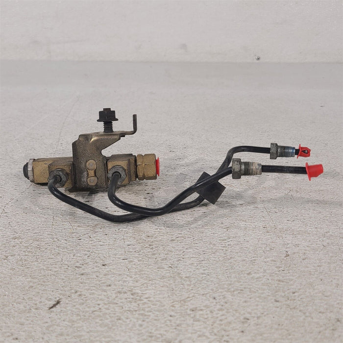 99-04 Mustang Gt Brake Proportioning Valve Oem Aa7205