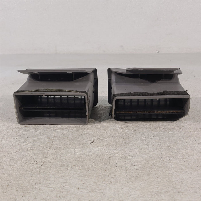 99-04 Mustang Dash Vents Heat A/C Vents Lh Rh Set Aa7247