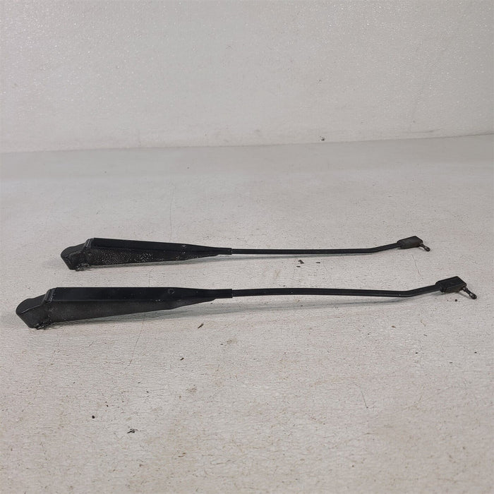 87-93 Ford Mustang Windshield Wiper Arms Lh Rh Set Aa7260