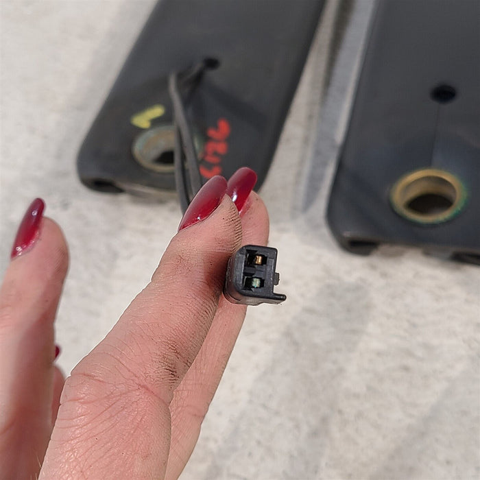 84-94 Corvette C4 Seat Belt Buckle Set Pair Buckles Aa7217