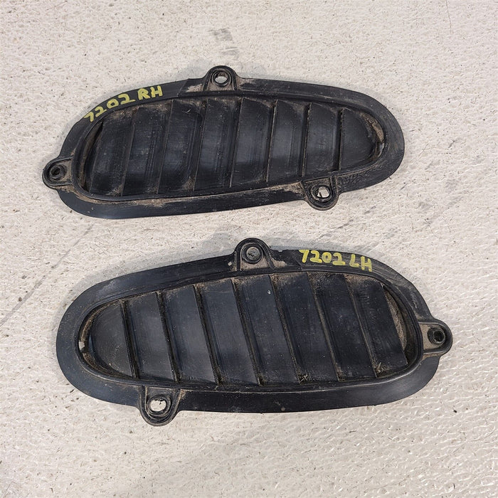 94-95 Mustang Gt Quarter Panel Scoops Vents Brake Cooling Ducts AA7202