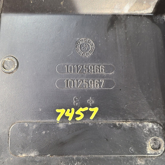 47172404