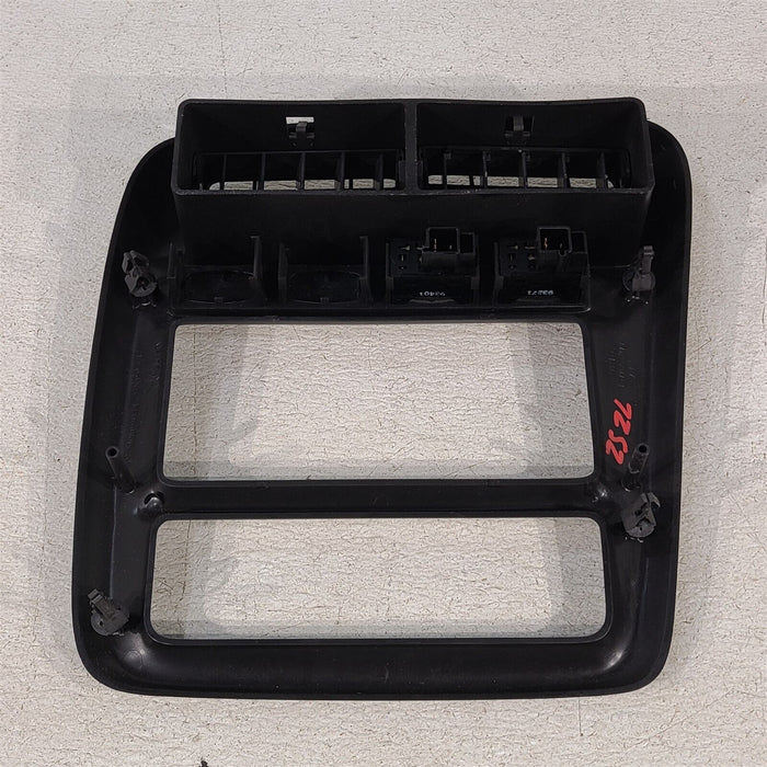 00-02 Camaro Z28 Dash Radio Hvac Vent Trim Bezel Aa7252