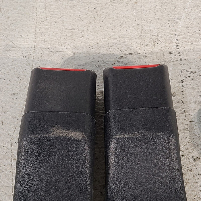 94-98 Mustang Front Seat Belt Buckles Latches Pair Aa7239