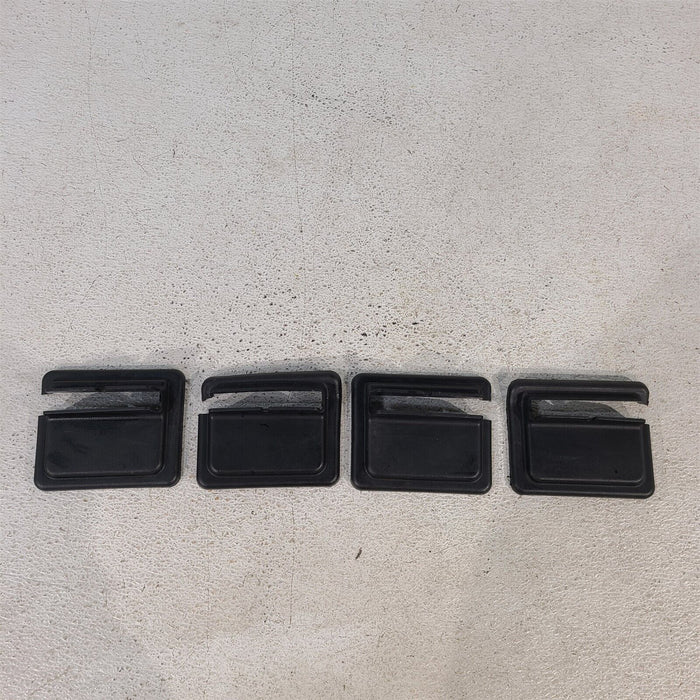 99-04 Mustang Seat Bolt Trim Cover Set Covers Rh Lh Aa7118