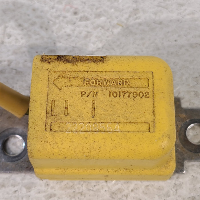 47705134