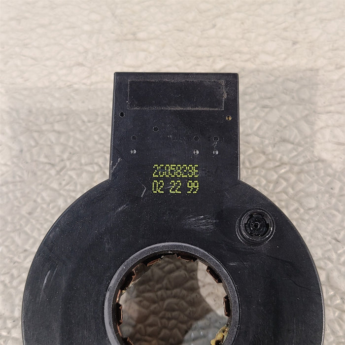 47361686