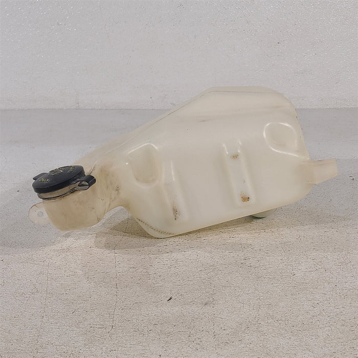 99-04 Mustang Gt Cobra V6 Windshield Washer Bottle W/ Pump Aa7247