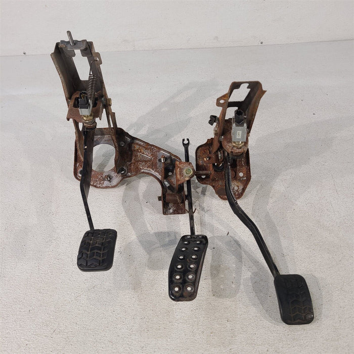 99-05 Miata Mx5 Gas Accelerator Brake and Clutch Pedal Assembly AA7215