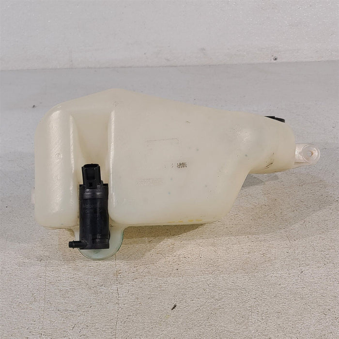 99-04 Mustang GT Cobra V6 Windshield Washer Bottle W/ Pump Aa7237