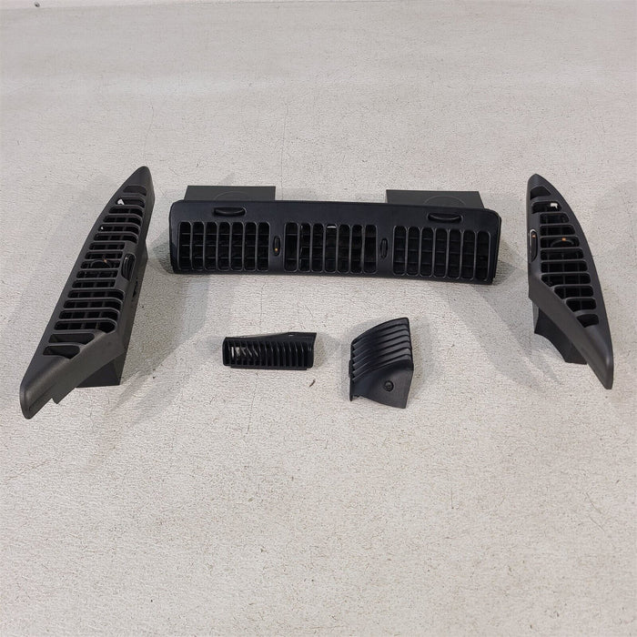 90-91 Corvette C4 Vent Set Dash Heater A/C Air Conditioning Vents Aa7175