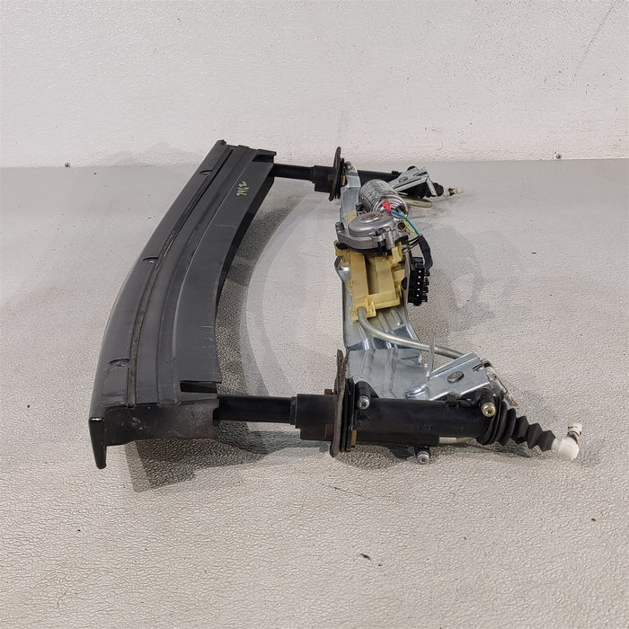 47008228