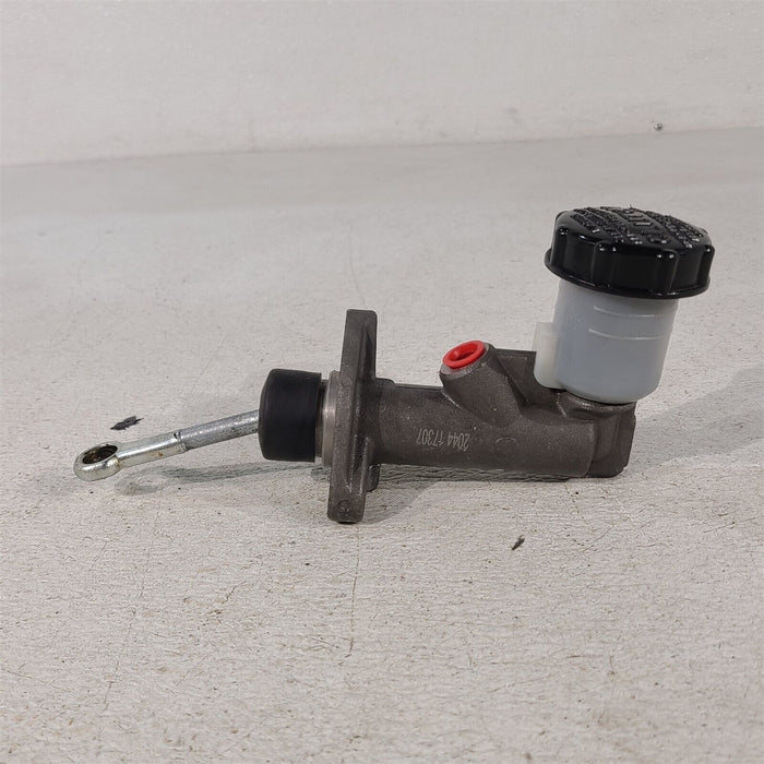 84-88 Corvette C4 Clutch Master Cylinder With Reservoir Aa7228