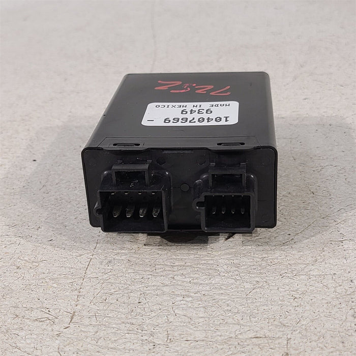 98-02 Camaro Z28 Running Light Daytime Control Module 10407669 Aa7252