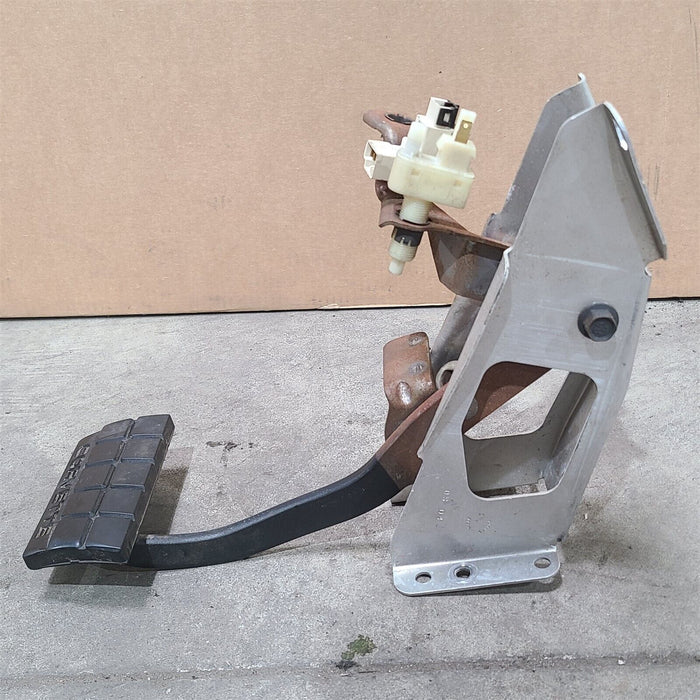 89-91 Automatic Transmission Brake Pedal Assembly AA7185