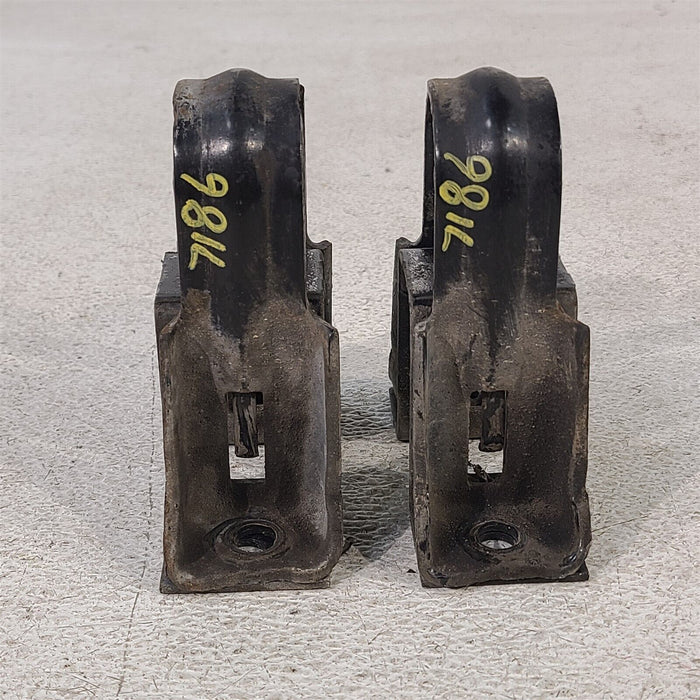 99-04 Mustang Front Sway Bar Mount Brackets Pair Aa7186