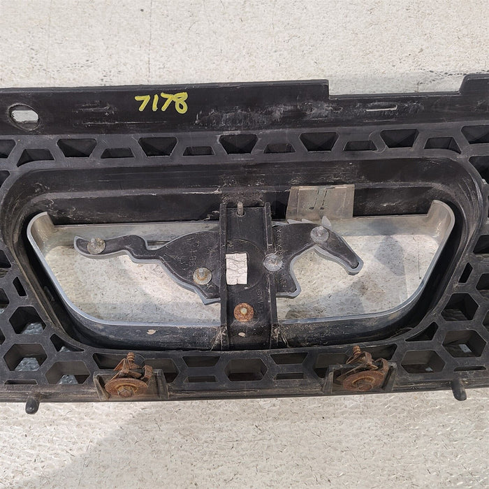 99-04 Ford Mustang Front Grill Grille Opening Aa7178