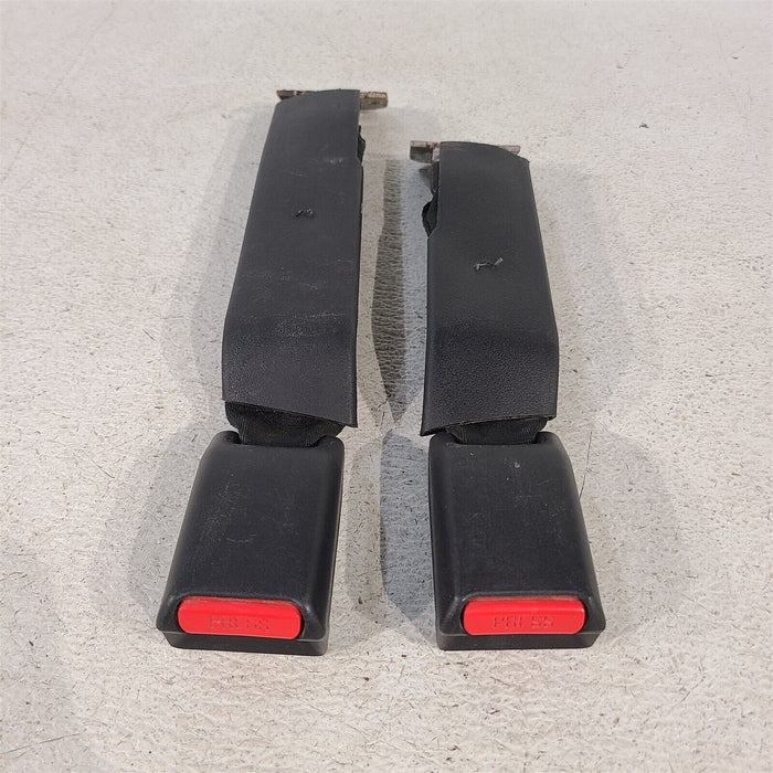 94-98 Mustang Rear Seat Belt Buckles Latches Pair AA7218