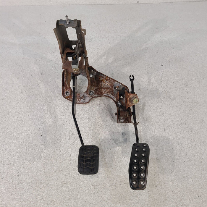 99-05 Miata Mx5 Gas Accelerator Brake and Clutch Pedal Assembly AA7215