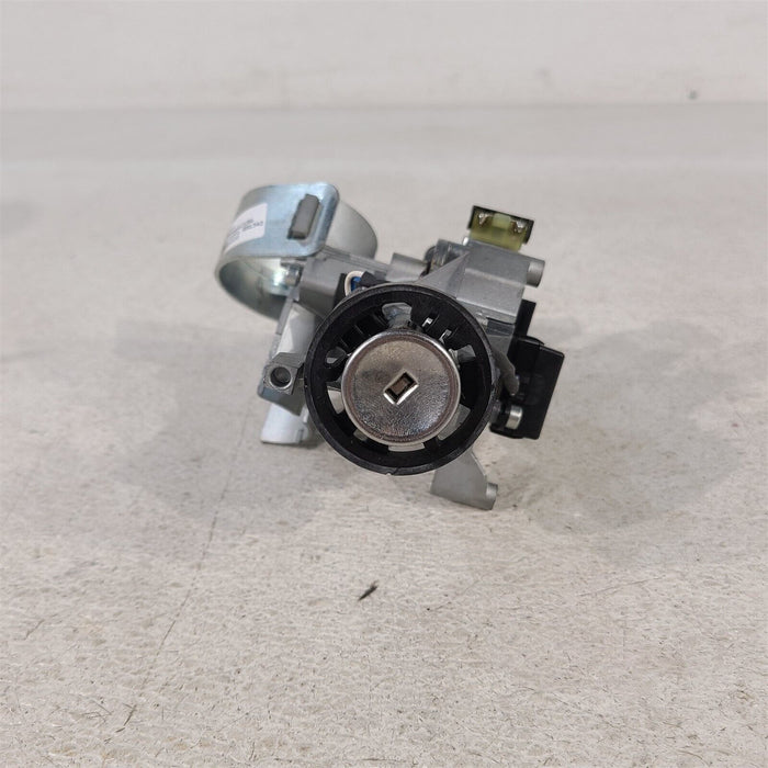 10-15 Camaro Ss Ignition Switch With Key Oem 10-15 Cylinder Aa7240