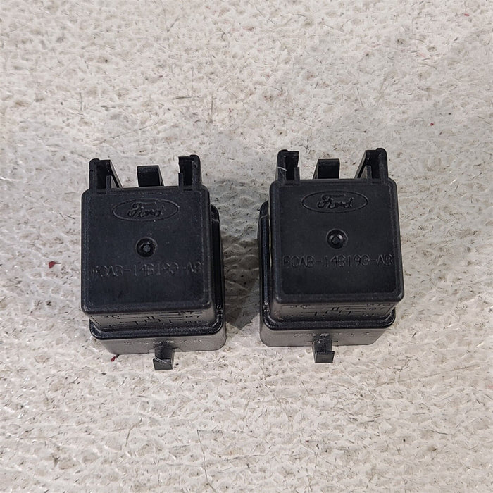 99-04 Mustang Gt Convertible Top Pump Motor Relays (2) Aa7186