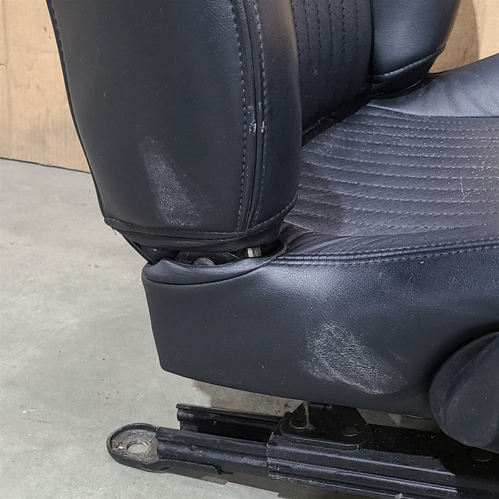 99-04 Corvette C5 Sport Seat With Track Passenger AA7207