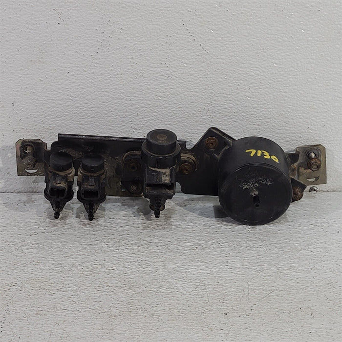 94-95 Mustang Gt Smog Egr Solenoids Aa7130