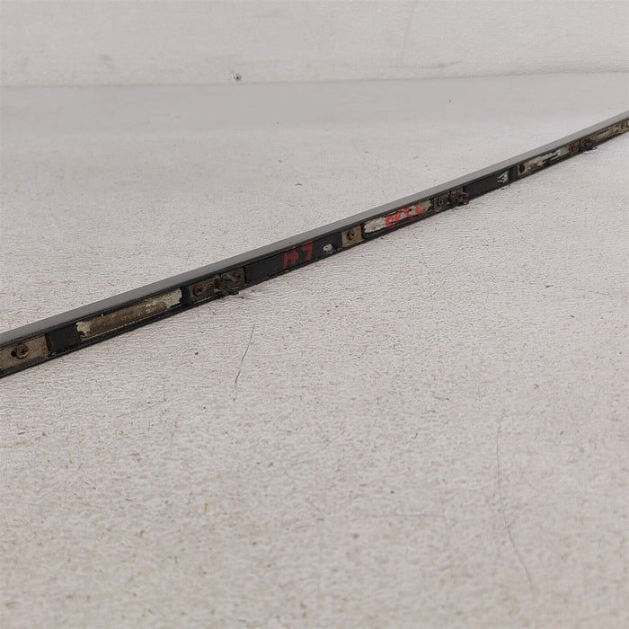 84-90 Corvette C4 Driver Body Side Door Molding Lh Aa7209