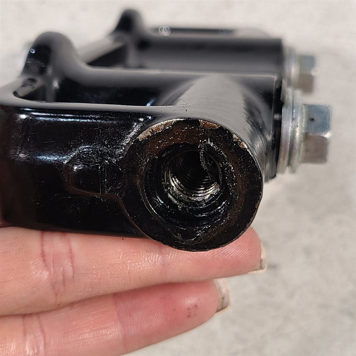 2016 Harley Road Glide Special Lower Engine Mount Stand Bracket Ps1092