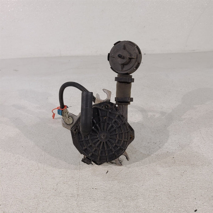 00-04 Corvette C5 Smog Emission Air Pump Ls1 Ls6 Aa7251