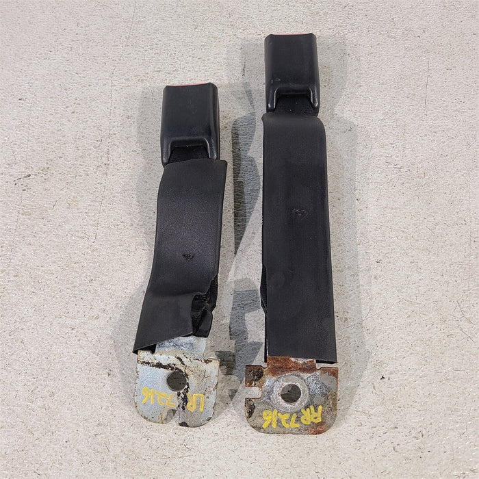 94-98 Mustang Rear Seat Belt Buckles Latches Pair Aa7216