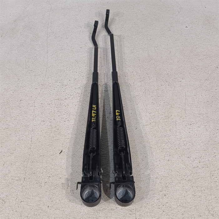 99-04 Ford Mustang Gt Cobra Windshield Wiper Arms Aa7247