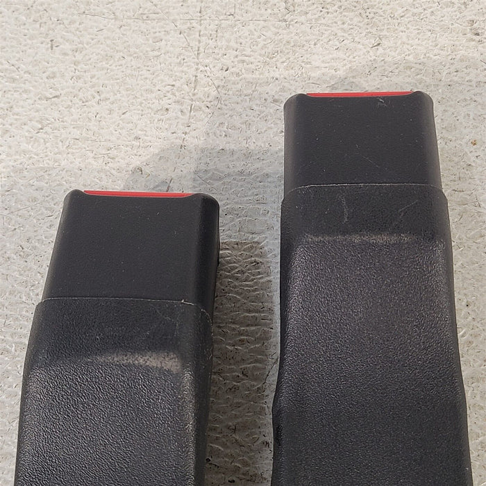 94-98 Mustang Front Seat Belt Buckles Latches Pair Aa7230