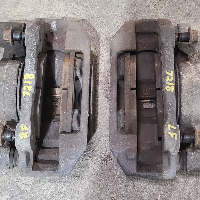 94-98 Ford Mustang Front Brake Calipers Lh Rh Set AA7218