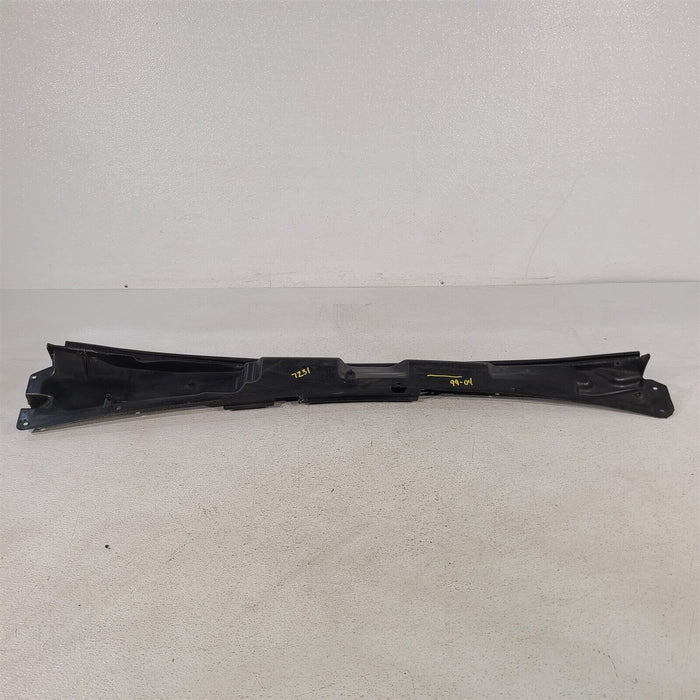 99-04 Ford Mustang Windshield Wiper Cowl Vent Trim Panel Aa7231