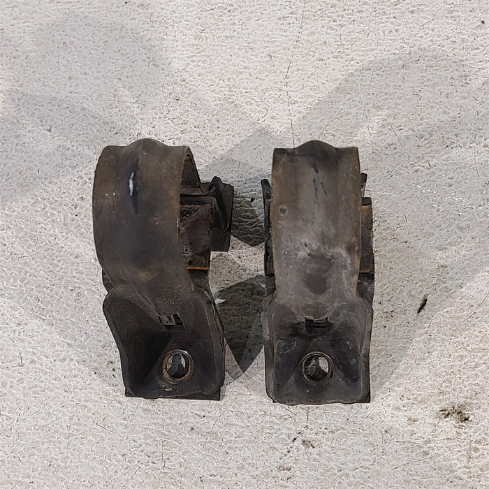 94-98 Mustang Front Sway Bar Mount Brackets Pair Aa7239