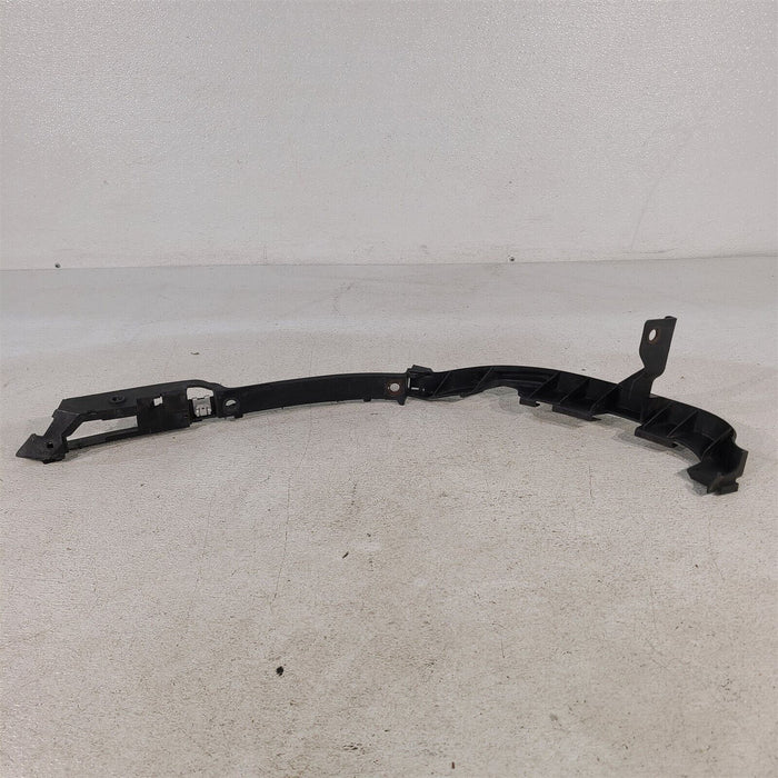 97-04 Porsche Boxster Passenger Front Bumper Facia Mount Rh Aa7249