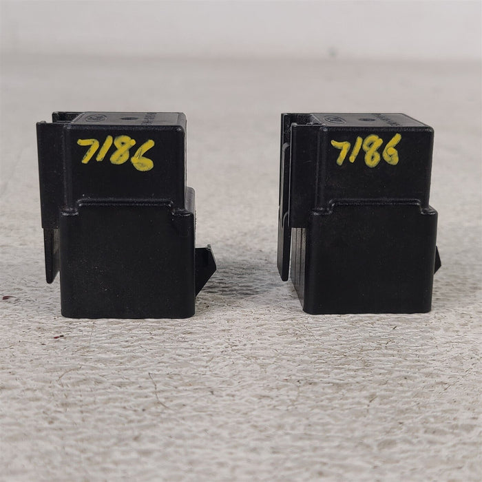 99-04 Mustang Gt Convertible Top Pump Motor Relays (2) Aa7186