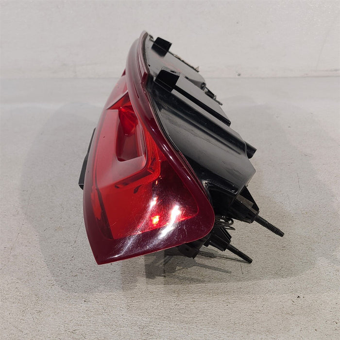 16-18 Camaro Ss Taillight Tail Light Passenger Rh Led Aa7227