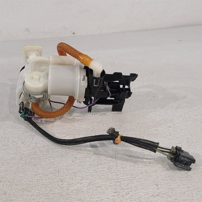 2015 Harley Dyna Street Bob FXDB Fuel Pump & Gas Sending Unit Oem PS1093