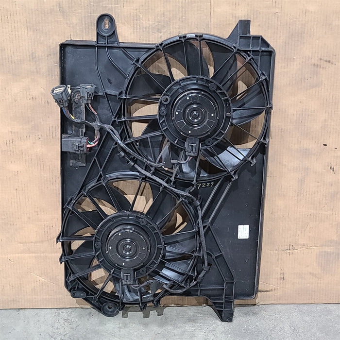 06-07 Dodge Challenger Srt8 6.1L Engine Cooling Fans Dual Fan Hemi Aa7229