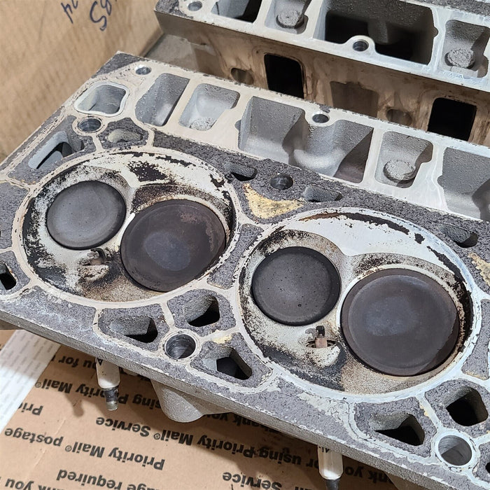 97-04 Corvette C5 LS1 5.7 Cathedral Port Cylinder Head Pair 853 Castings Aa7262