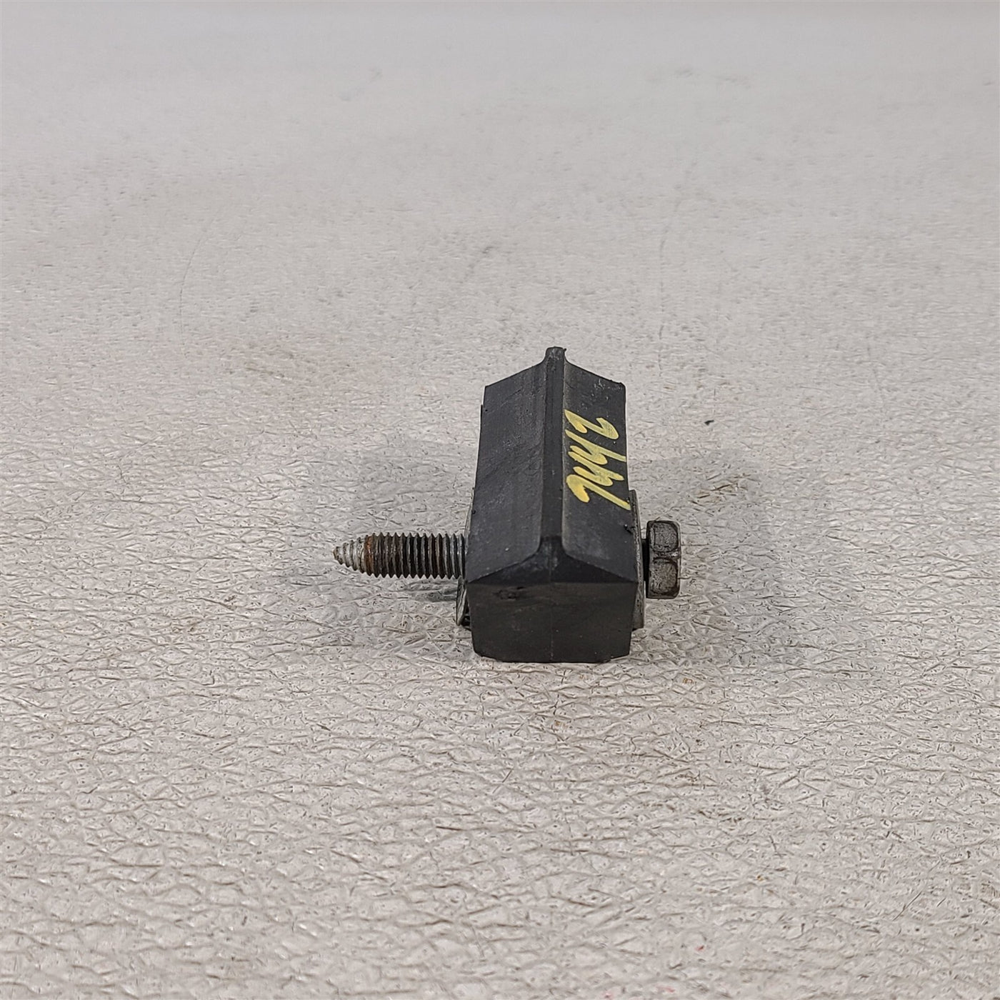 97-13 Corvette C5 C6 Battery Hold Down Wedge Block With Bolt Aa7442 ...