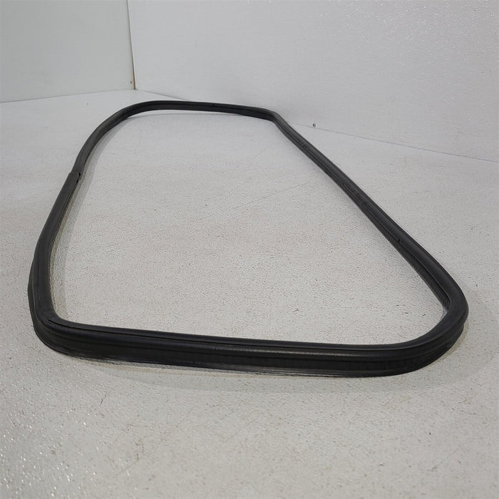 87-93 Ford Mustang Rear Trunk Lid Deck Lid Seal Weather Strip Aa7169