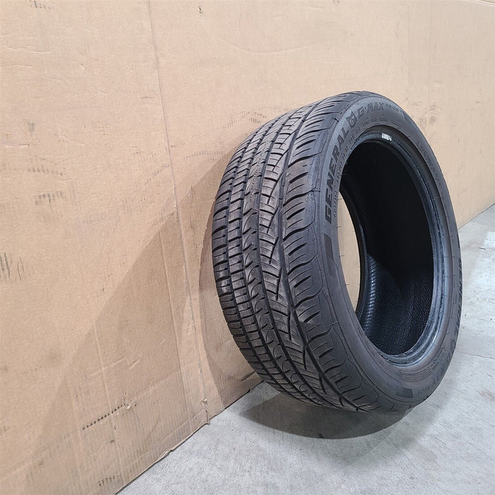 General G-Max As-05 Used Tire 245/45Zr17 Aa7150