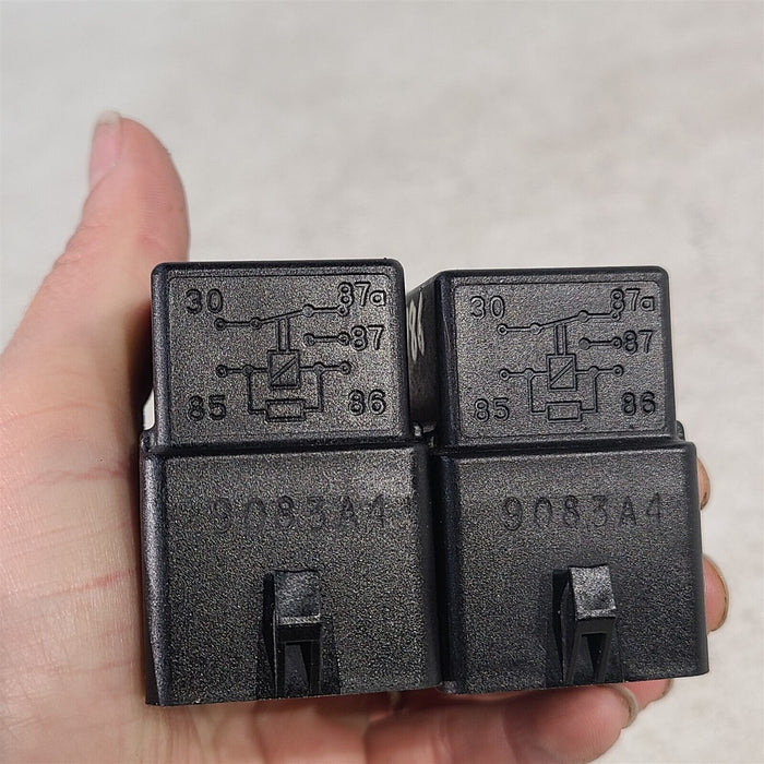 99-04 Mustang Gt Convertible Top Pump Motor Relays (2) Aa7186