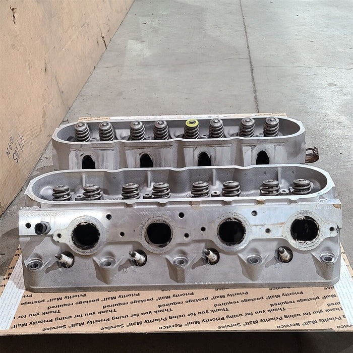 97-04 Corvette C5 LS1 5.7 Cathedral Port Cylinder Head Pair 853 Castings Aa7262