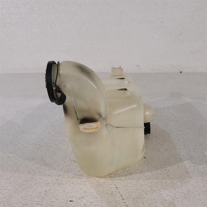 96-98 Mustang Cobra Windshield Washer Bottle W/ Pump Aa7261